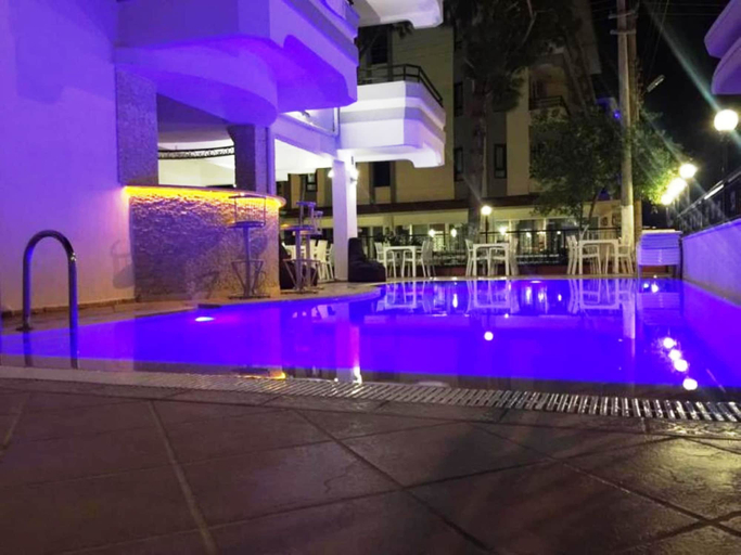 Outdoor pool, TWİNS APART, Alanya