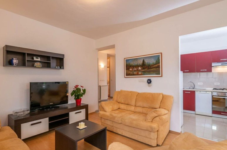Living area 2, Andrea Comfortable Holiday Residence, Marčana