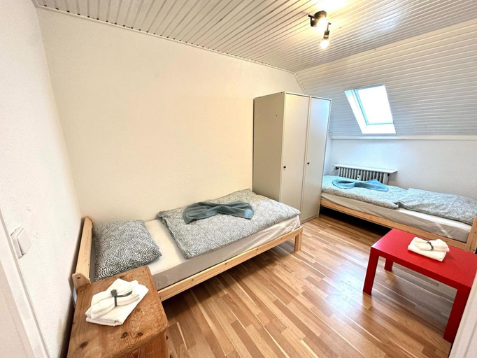 Bed, Spacious & Cozy Apartments, Krefeld