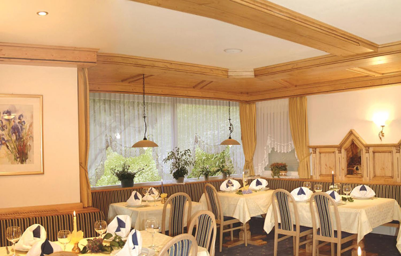 Food & Drinks, Appartements Verdinserhohe, Bolzano