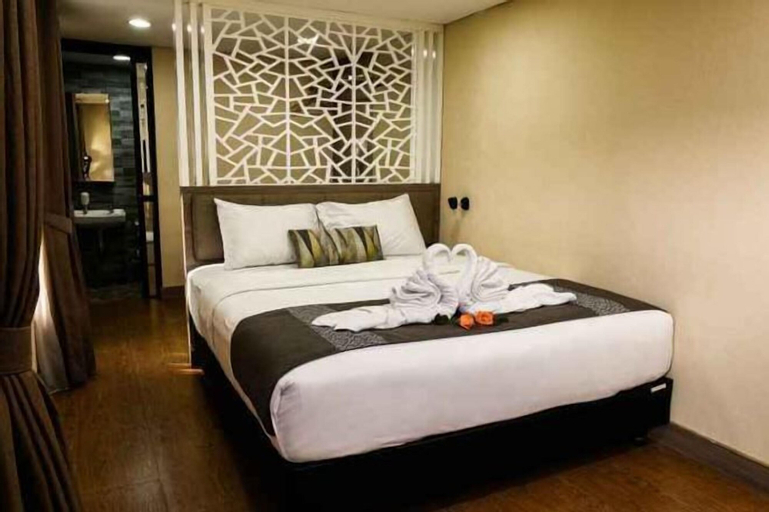 Bedroom 6