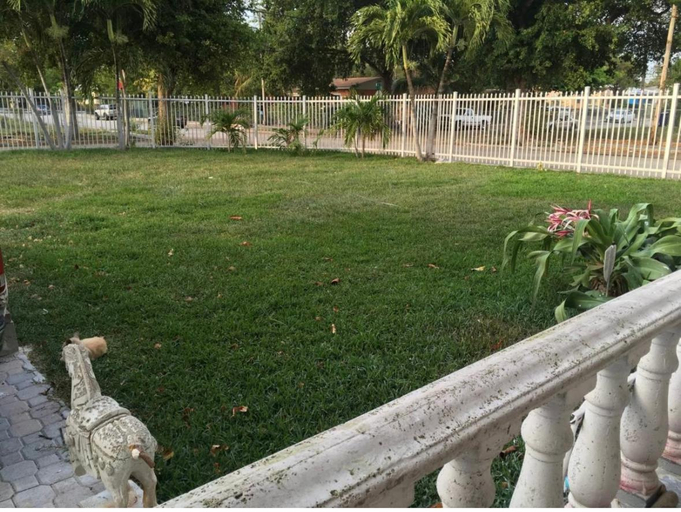 Others 4, Miami House, Miami-Dade