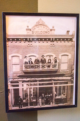 Others 5, The Historic Bricks on Main, Saint Charles