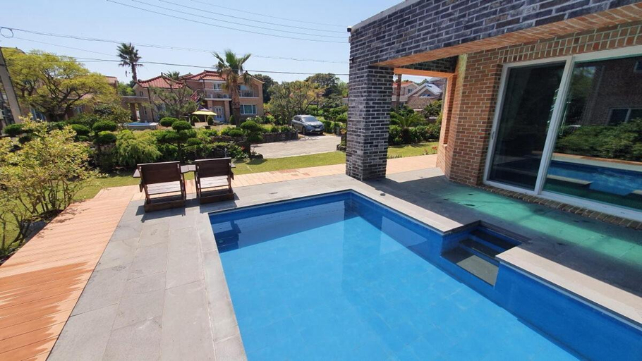 Sport & Beauty 2, Jeju 8th Bunji Private Pension, Jeju