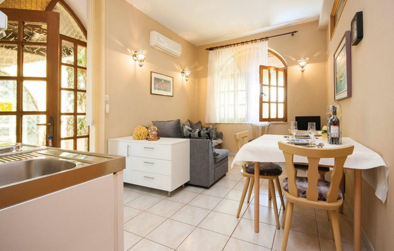 Food & Drinks 5, Villa Daniela, Šibenik