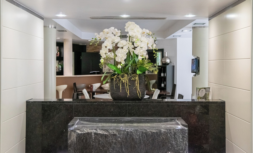 Public Area 4, Best Western Plus Grand Hotel Victor Hugo, Luxembourg