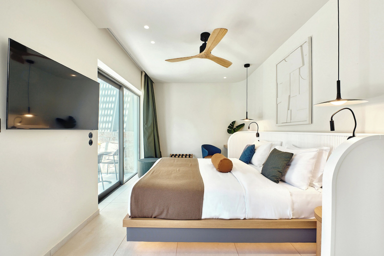 Bedroom 3, Paralos Kosta Alímia, Crete