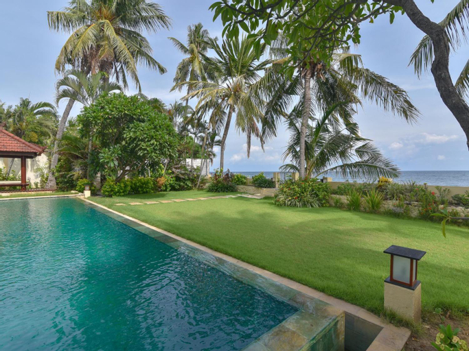 Swimming Pool 8