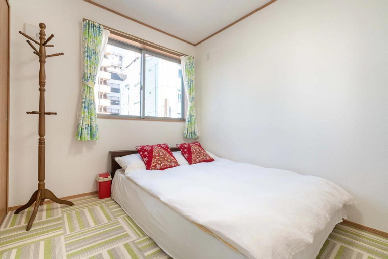 Bedroom 13