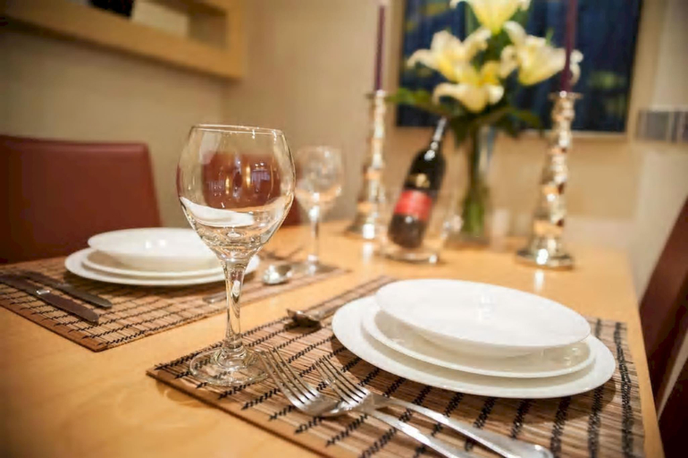 Dining Room 10