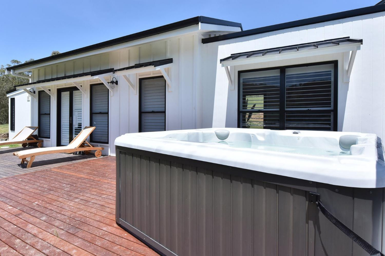3, The Glass Ceiling - 360 Mount View Hideaway, Cessnock