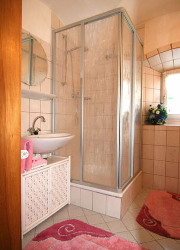 Bathroom, Kainlehen Modern Retreat, Berchtesgadener Land