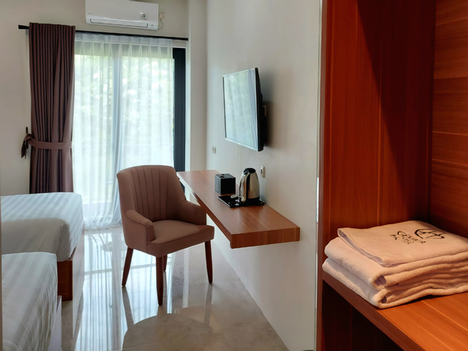 Bedroom 13
