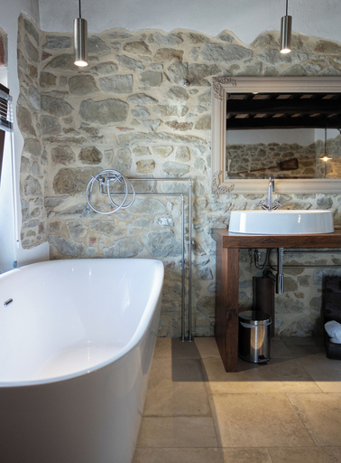 Bathroom 3, Di Colle in Colle, Perugia