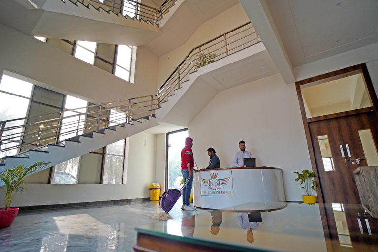 Public Area 3, Hotel SD Grand Palace, Mathura