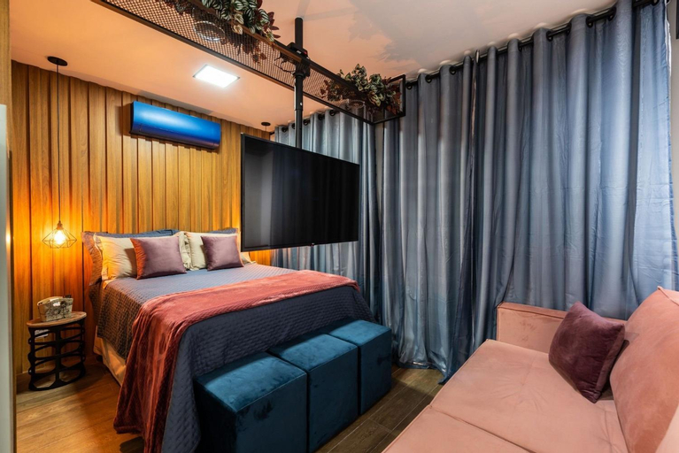 Bedroom 13