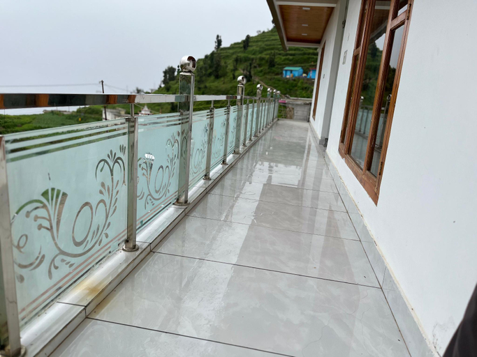 Public Area 2, Himalayan Hill Top Resort, Tehri Garhwal