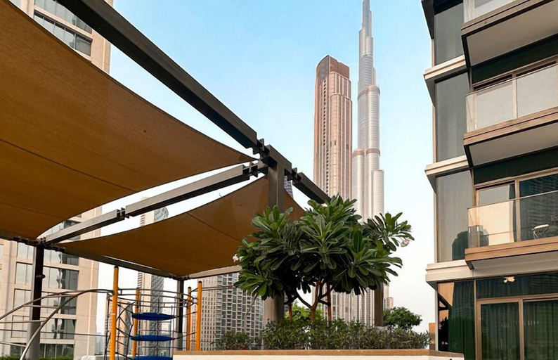 Exterior & Views, Homesgetaway- Brand New 2BR Burj Crown, Dubai