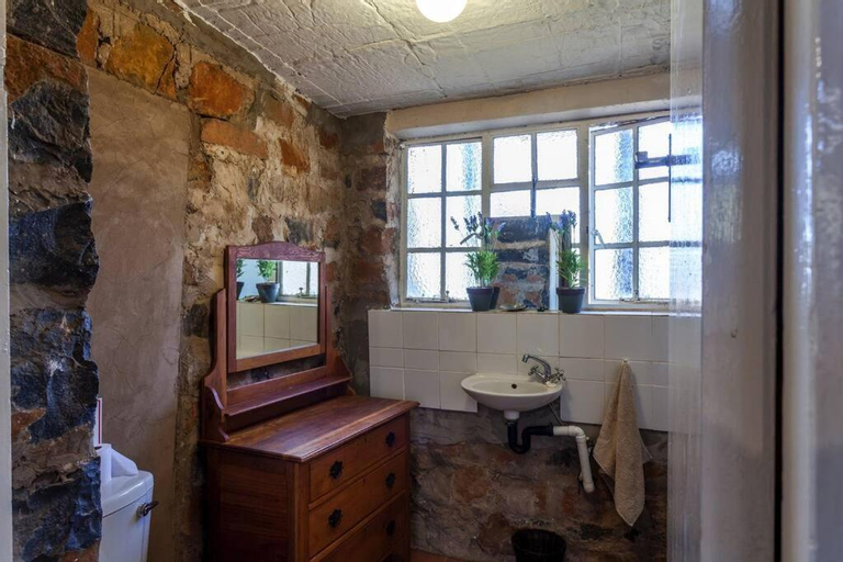 Bedroom 3, Grace Cottage, Hogsback, Amathole