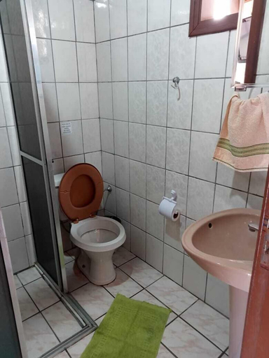 Bathroom, Chalés 4 estações, Camanducaia