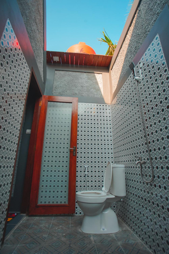 Bathroom 5, E2 GUEST HOUSE, Jepara