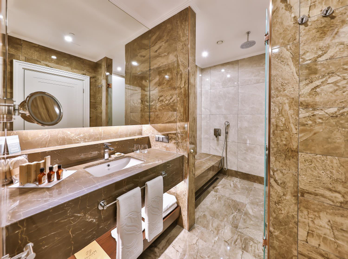 Bedroom 5, NARVEN WELLNESS & THERMAL HOTEL, Merkez