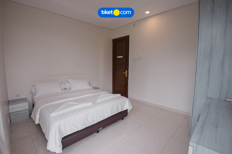 Bedroom 24