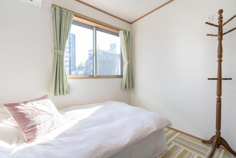 Bedroom 24