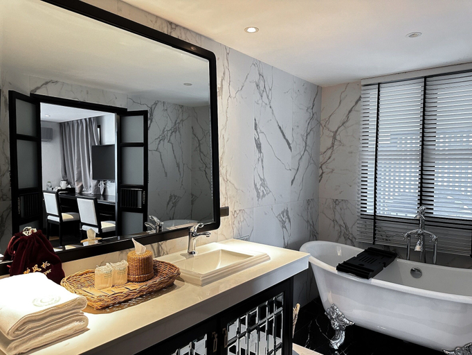 Bathroom 4, Glory Boutique Suite, Muang Chiang Mai