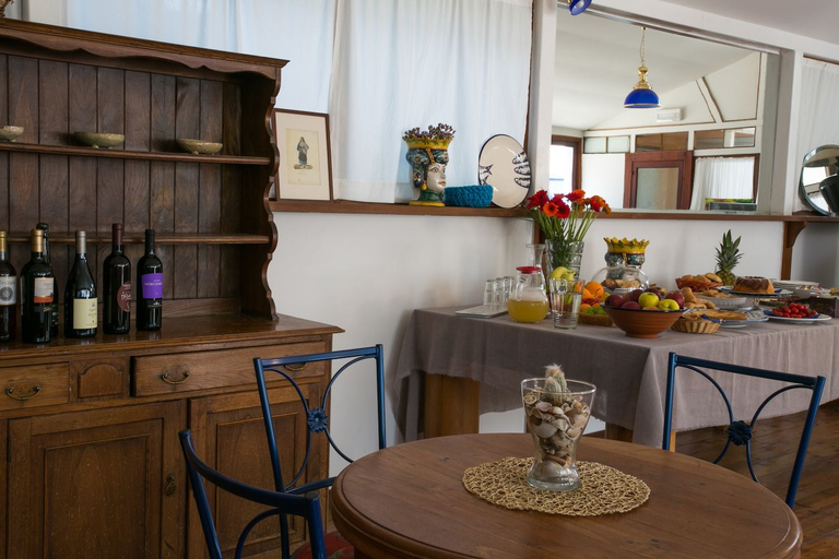 Food & Drinks 5, Borgo Marino Plemmirio, Syracuse