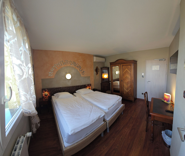 Bedroom 2, Hôtel Champ Alsace Aerodrome, Bas-Rhin
