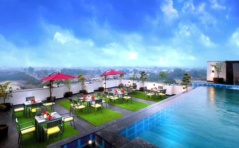 Sport & Beauty 2, Golden Tulip Agra, Agra