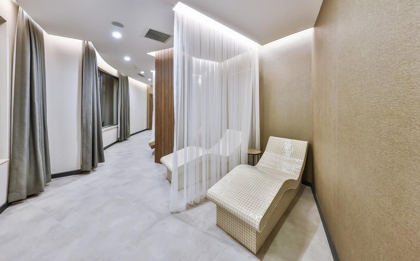 Bedroom 4, NARVEN WELLNESS & THERMAL HOTEL, Merkez