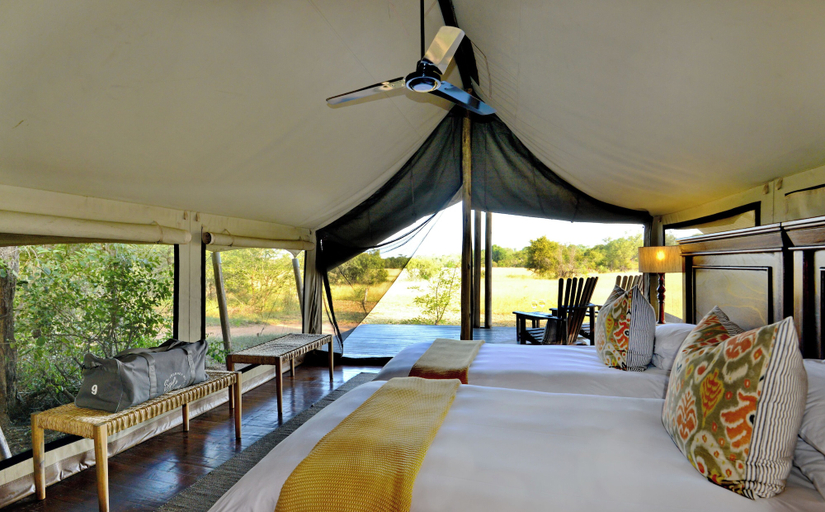Bedroom 2, Rhino Walking Safaris, Ehlanzeni