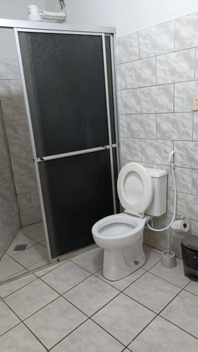 Bathroom 3, Hotel Turazzi, Cáceres