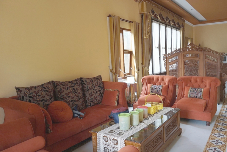 Others, OYO 94147 Anasya Homestay, Jember