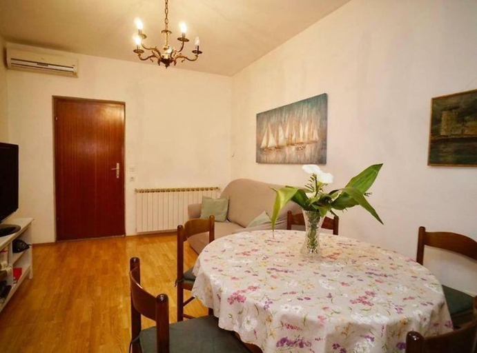Others 4, Apartment Nonna, Seget