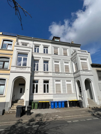 Others 4, Der Schwan 8 & 10 - zentral- stilvoll, Düren