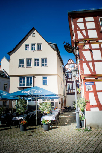 Designapartment im Herzen der Altstadt - 7 Guests - 3 Bedrooms - 2 Bathrooms, Limburg-Weilburg