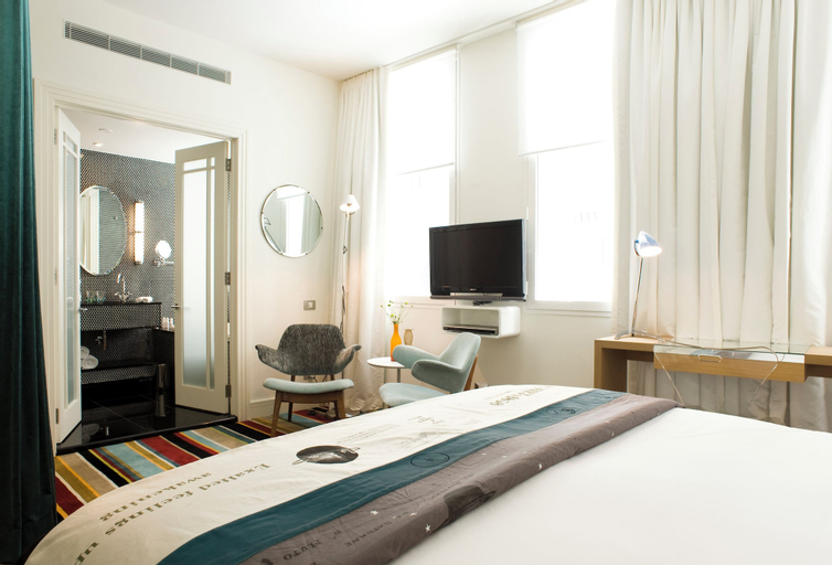Bedroom 9