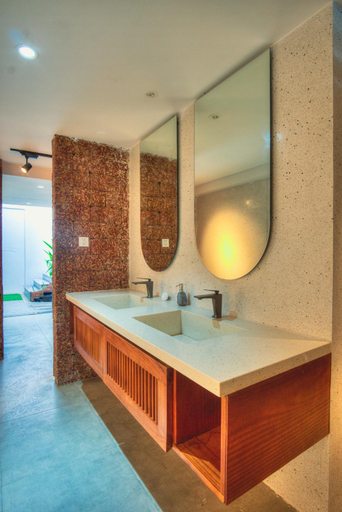 Bathroom 5, LAM Apartment & Hotel Danang - Quiet Living in Modern Comfort, Da Nang