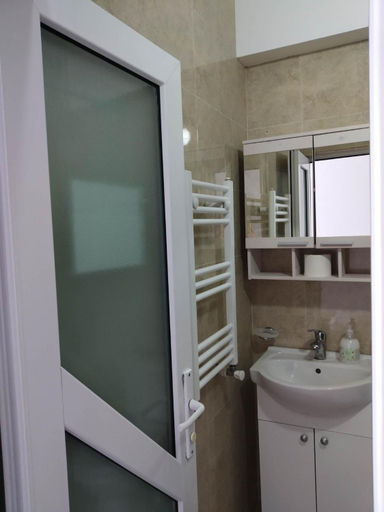 Shower 4, Casa Mary, Agigea