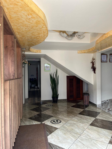 Others 5, HOTEL BABILONIA, Manizales