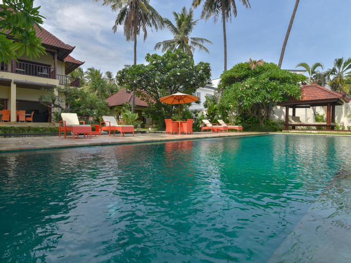Swimming Pool 1