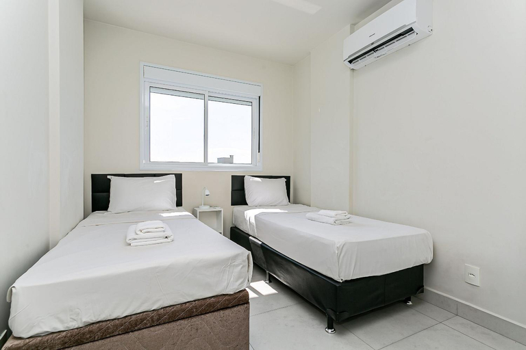 Others 2, WI-FI 100mb | Piscina | Vista Parcial mar#CA32, Florianopolis