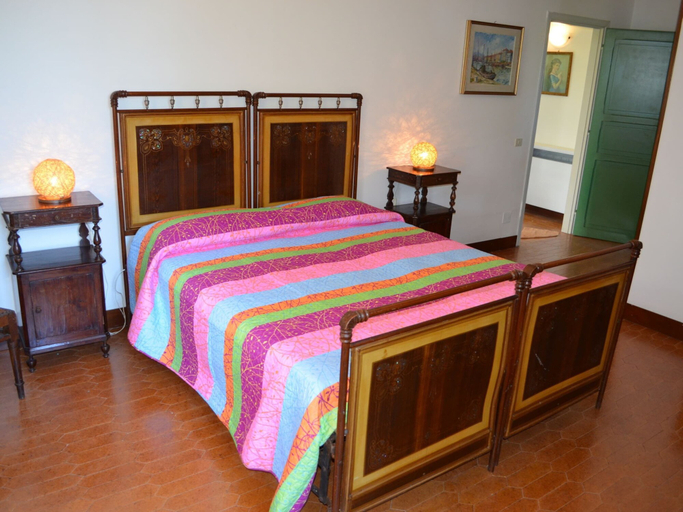 Bedroom 2, Villa With Garden and Splendid Panorama, Near the Coast, Rimini