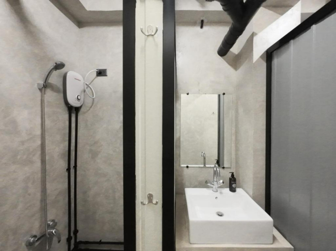 Bathroom 4, Rucksack Inn Siargao, General Luna