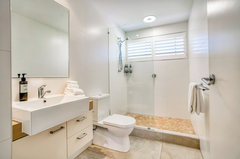 Bathroom 4, Jacaranda Noosa, Noosa - Noosa-Noosaville