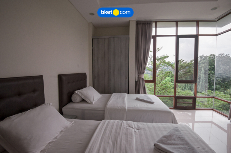 Bedroom 27