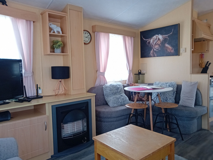 Living area, Serenity Place Caravan 2 Double Beds With Varanda, Lincolnshire